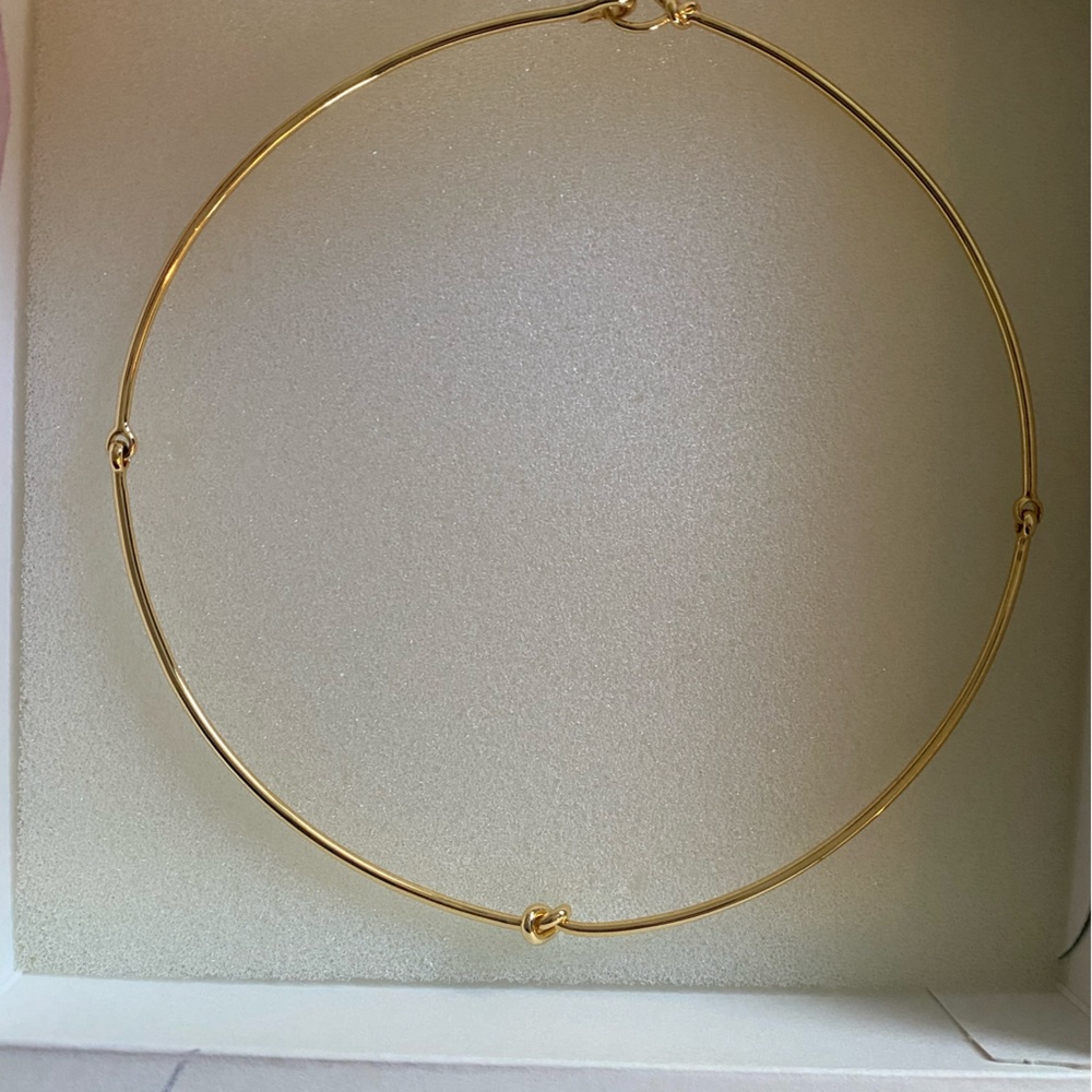 Stella & Dot Gold Knot Necklace